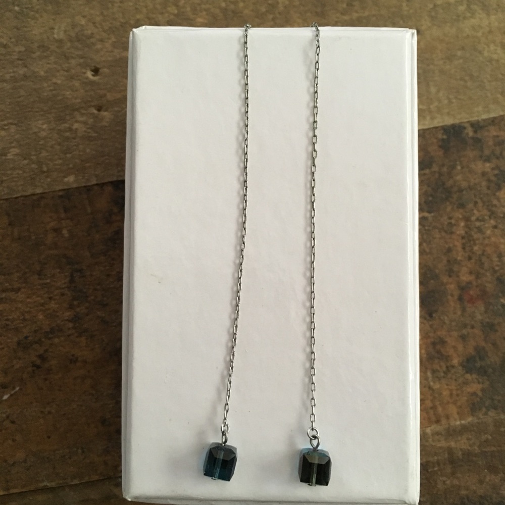 Pull through chain earrings